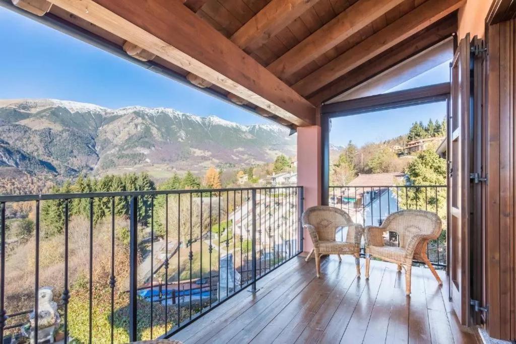 Casa Vacanze Rosalba Ferrara di Monte Baldo Exterior photo